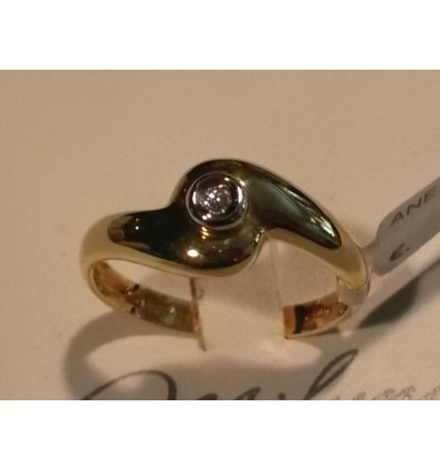 Miluna anello in oro con diamante LID69