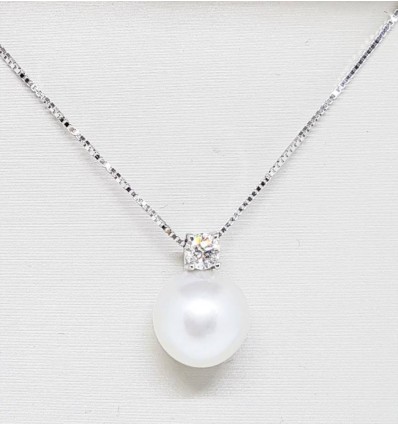 Girocollo in oro bianco con ciondolo perla Australia e diamante Miluna 